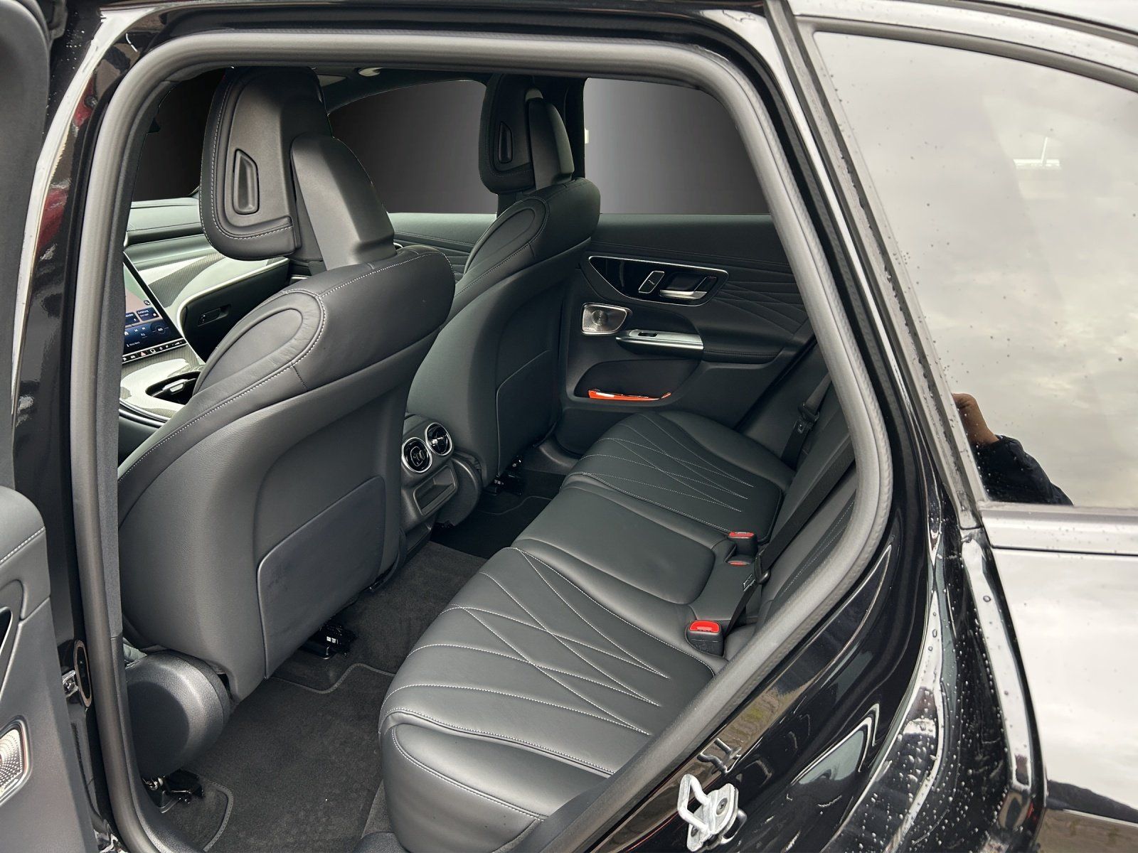 Fahrzeugabbildung Mercedes-Benz GLC300de AMG Premi AIRMATIC Pano AHK Nappa DISTR