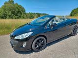 Peugeot 308 CC Premium 120 VTi Premium, Ledersitze  - Peugeot 308 mit Benzin-Antrieb: Premium