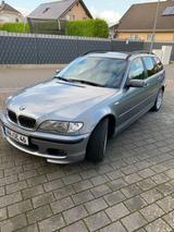 BMW 330i touring Edition Exclusive H/K M Paket .. - BMW 330 Kombi M 330i paket mit Benzin-Antrieb
