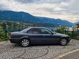 BMW E38 740i 1997 - BMW 740: E38