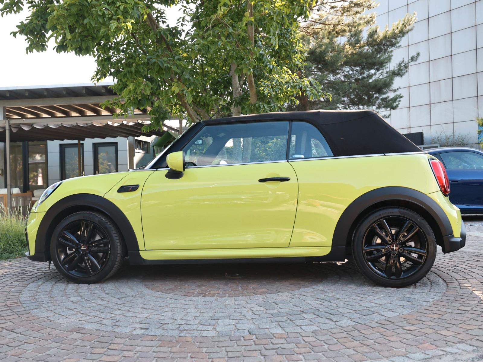 MINI Cooper S Cabrio John Cooper Works 1.Hand,Autom.