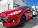 Peugeot 207 Premium 95 VTi Premium - Peugeot 207: Vti 95