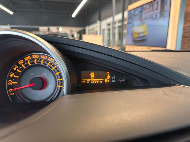 Toyota Verso  Edition