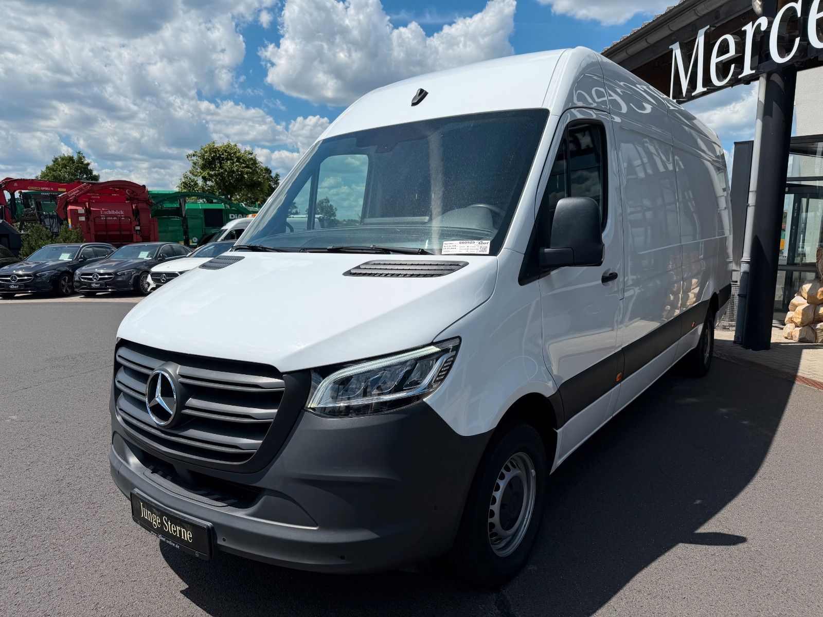 Fahrzeugabbildung Mercedes-Benz Sprinter 319 CDI 4325 Klima Kamera