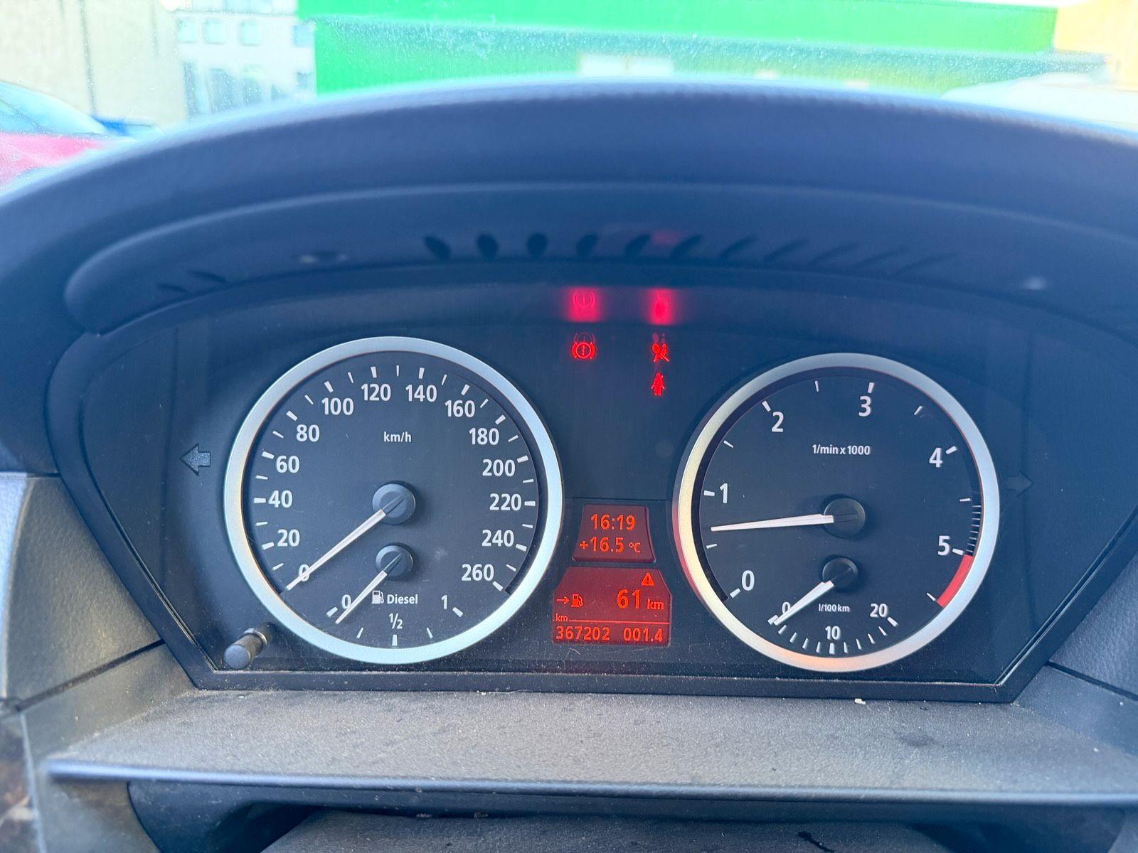 BMW 525 2004 — photo 10
