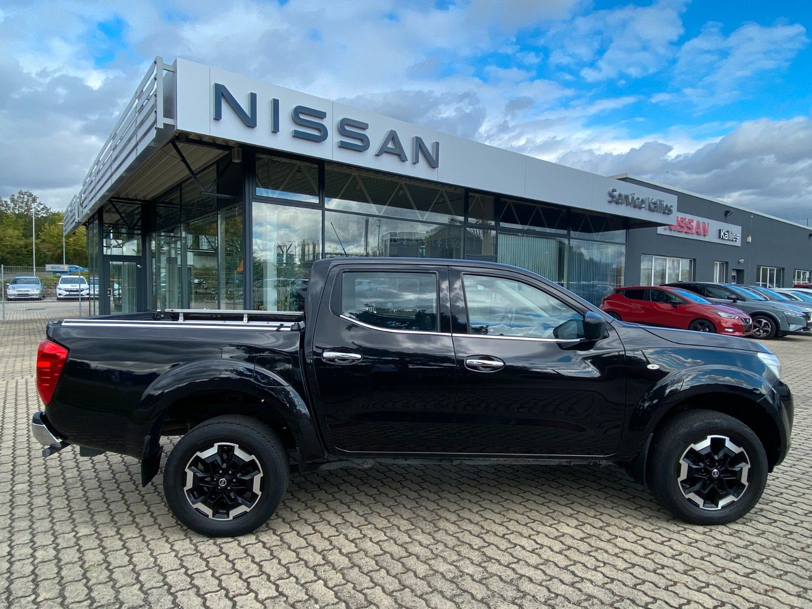 Fahrzeugabbildung Nissan Navara NP300  Double Cab 4x4