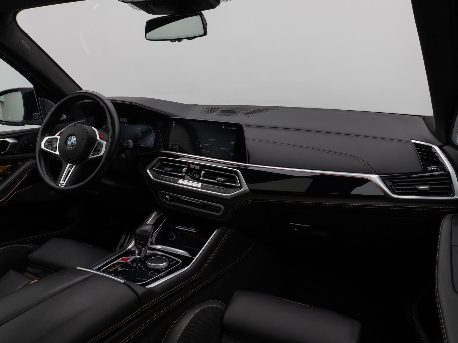 Fahrzeugabbildung BMW X5 M  Competition Panorama Laser 360°B&W SoftCL