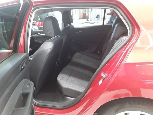 Volkswagen Golf - Bild 8