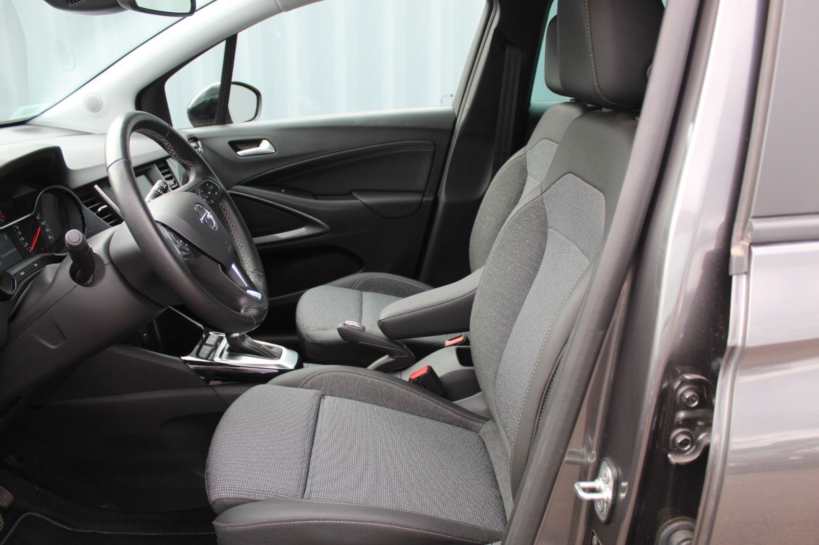 Fahrzeugabbildung Opel Crossland Elegance Automatik*Sitzh*Kamera*Keyles