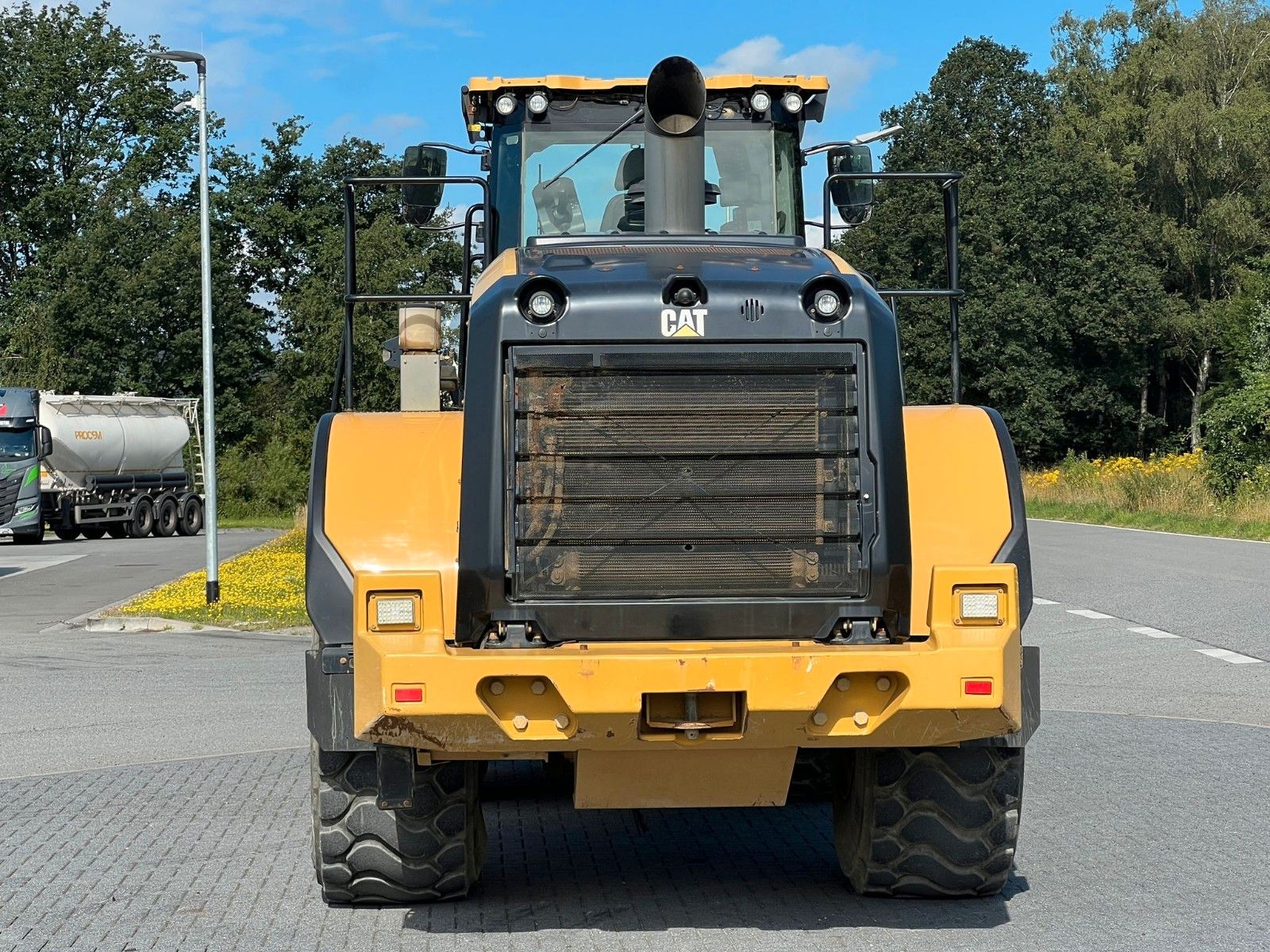 Fahrzeugabbildung CAT 966M XE 4x4 Radlader,Waage ,ZSA