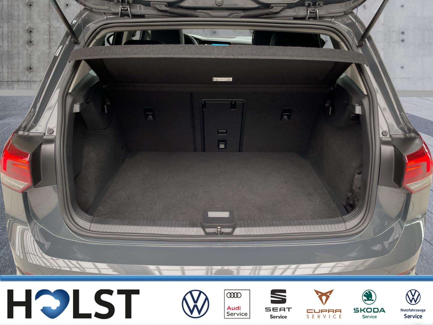 Volkswagen Golf VIII 1.5TSI United StdHZ ACC LED GJR, миниатюра 9