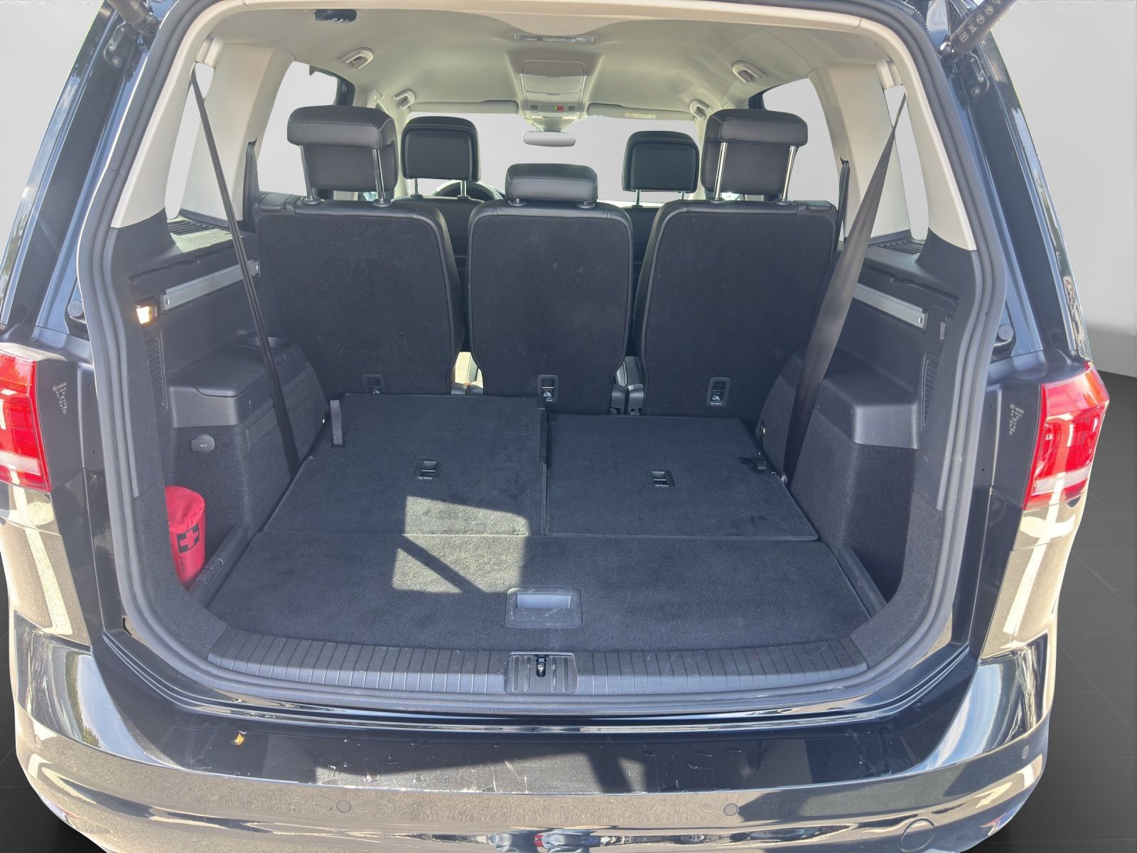 Volkswagen Touran - Bild 15