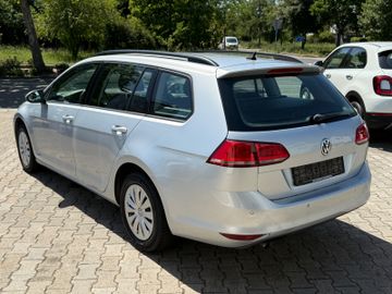 Volkswagen Golf - 4