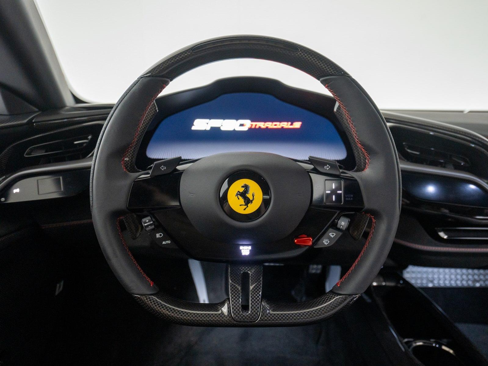 Ferrari SF90 Stradale ASSETTO FIORANO