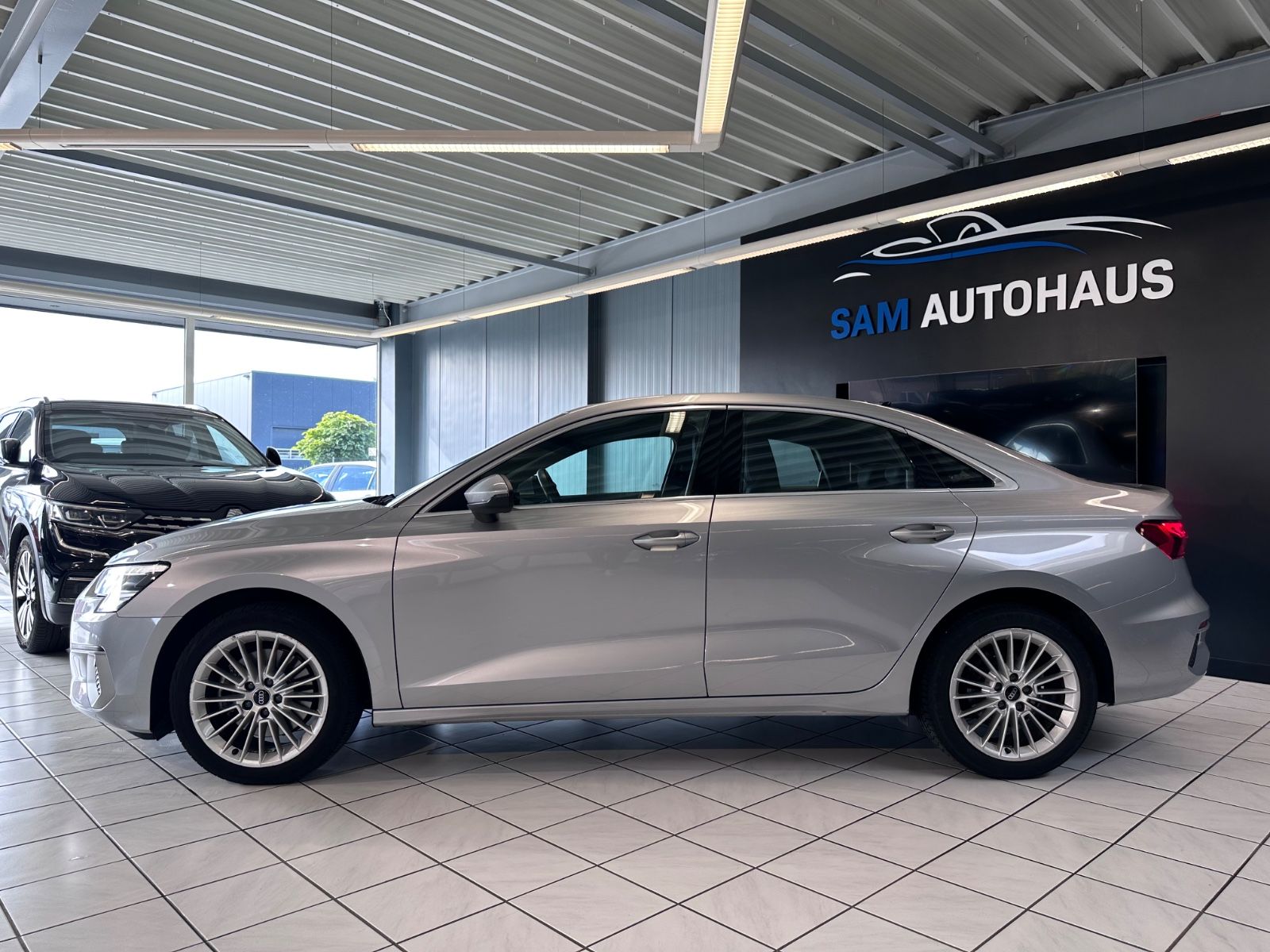 Audi A3 Limousine 30 TFSI advanced /LED/NAVI/TEMP/PDC imagem 3