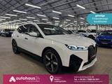 BMW iX xDrive40 76,6 kWh|AHK|Leder|Sitzhzg - BMW iX Gebrauchtwagen in Berlin