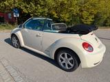 Volkswagen New Beetle 2.0 Cabriolet - - Volkswagen New Beetle aus 2009