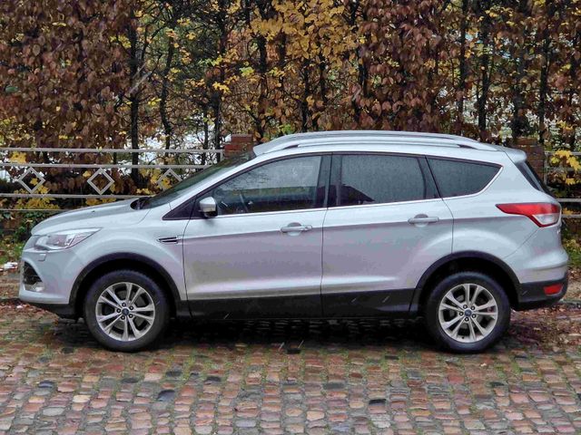 Ford Kuga 2,0 TDCi 4x4 132kW Titanium