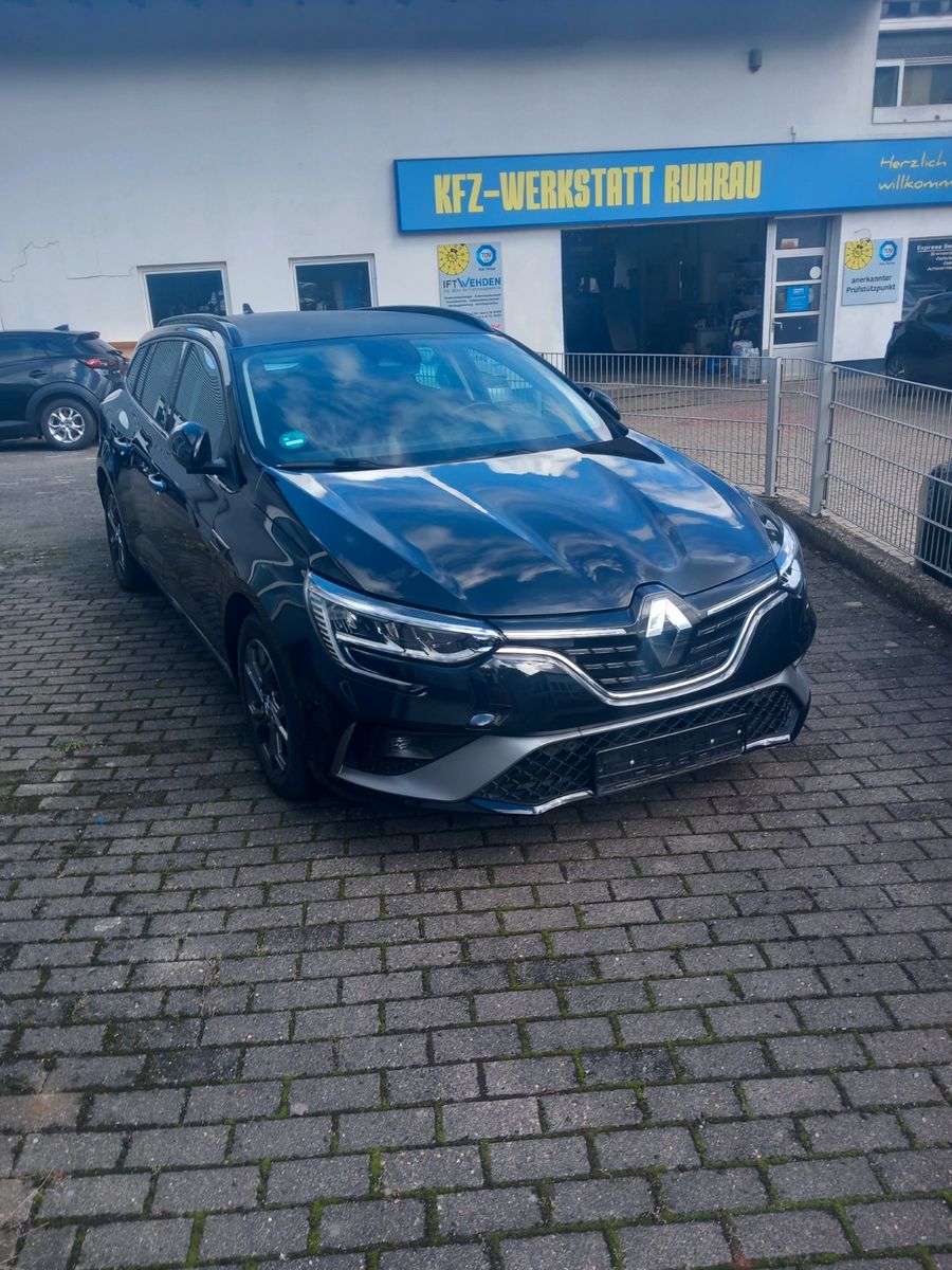 Renault Megane IV Grandtour R.S. Line imagem 3