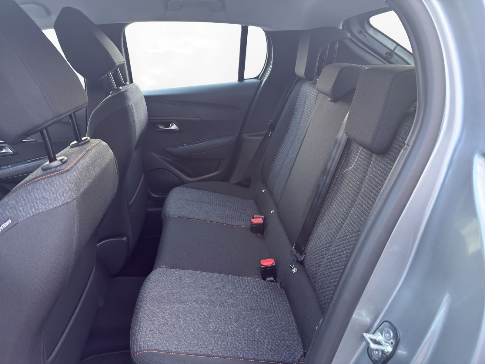 Peugeot 208 - Bild 10