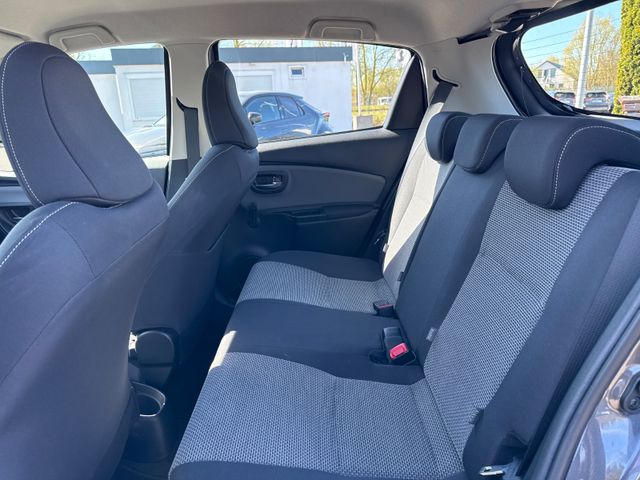 Toyota Yaris Comfort Hybrid