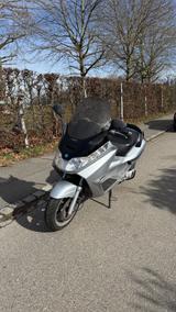 Piaggio X8 125 - PIAGGIO X8 125