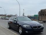 BMW 525 5 Touring 525 d Automatik! Panorama! - BMW 525 mit Diesel-Antrieb: Kombi