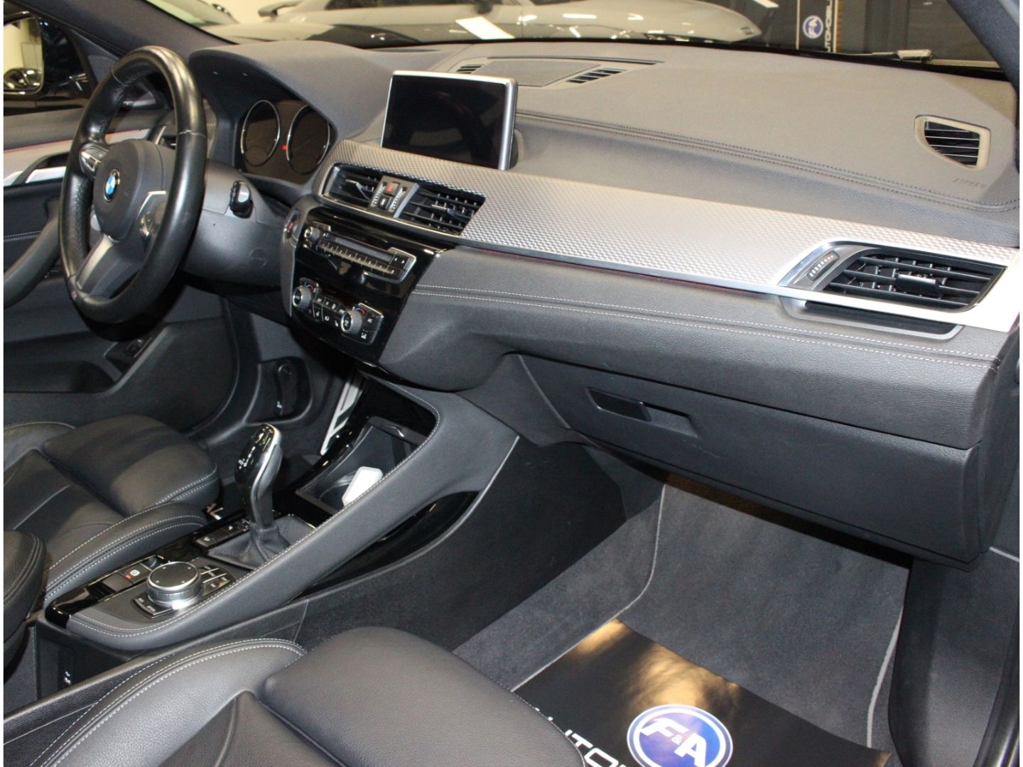 Fahrzeugabbildung BMW X2 xDrive 20 i M Sport X*1.Hand*Pano*HUD*Kamera