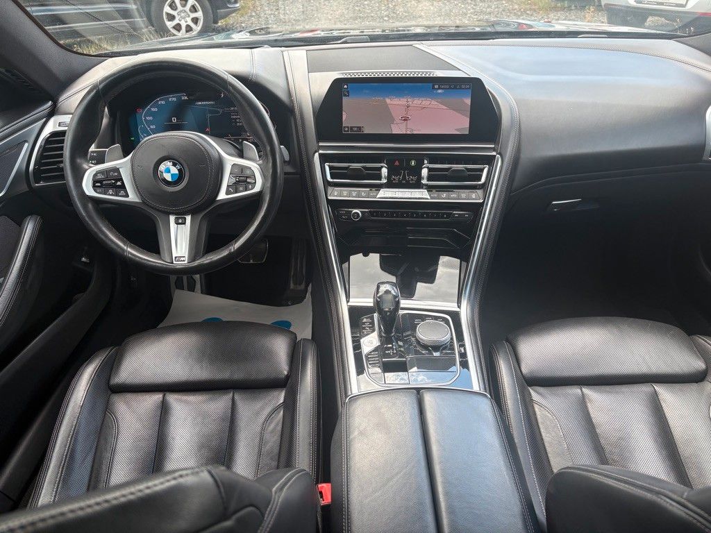 Fahrzeugabbildung BMW M850i xDrive GranCoupé M SPORTPAKET Navi Leder