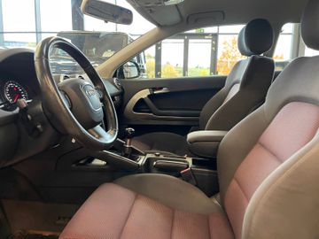 MYAUTOCENTER – Gebraucht- und Jahreswagen mit Werkstattservice in Pfaffenhofen Audi A3 2.0 TDI Ambition *2. Hand*Klima*Tempomat*TÜV*