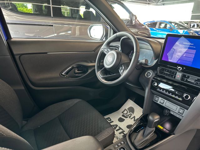 Toyota Yaris Cross  1,5-l-VVT-iE Allrad *SOFORT*