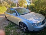 Audi A4 2.0 Benzin Klimaautomatik 96 tkm, ... - Audi A4 aus 2001: 2.0