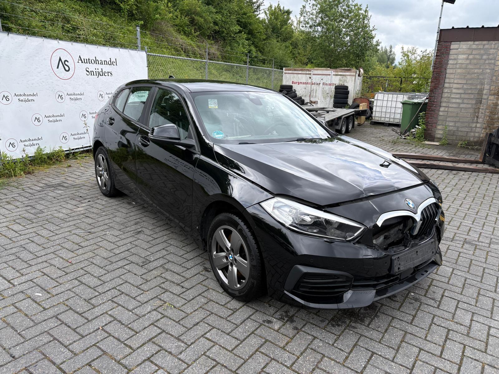 BMW 118 1 Limousine 118 i Advantage