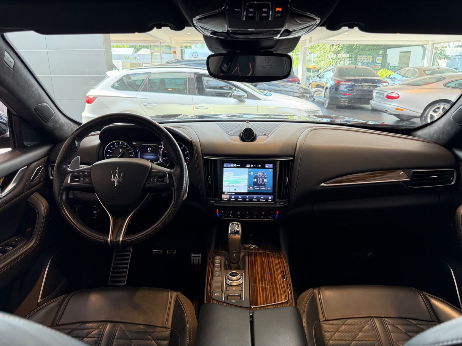 Maserati Levante Trofeo Panorama Carbon foto 5
