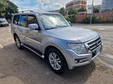 Mitsubishi Pajero 3.2 DI-D 16V aut. 5p. Instyle  - gebrauchte Mitsubishi Pajero aus dem Jahr 2015