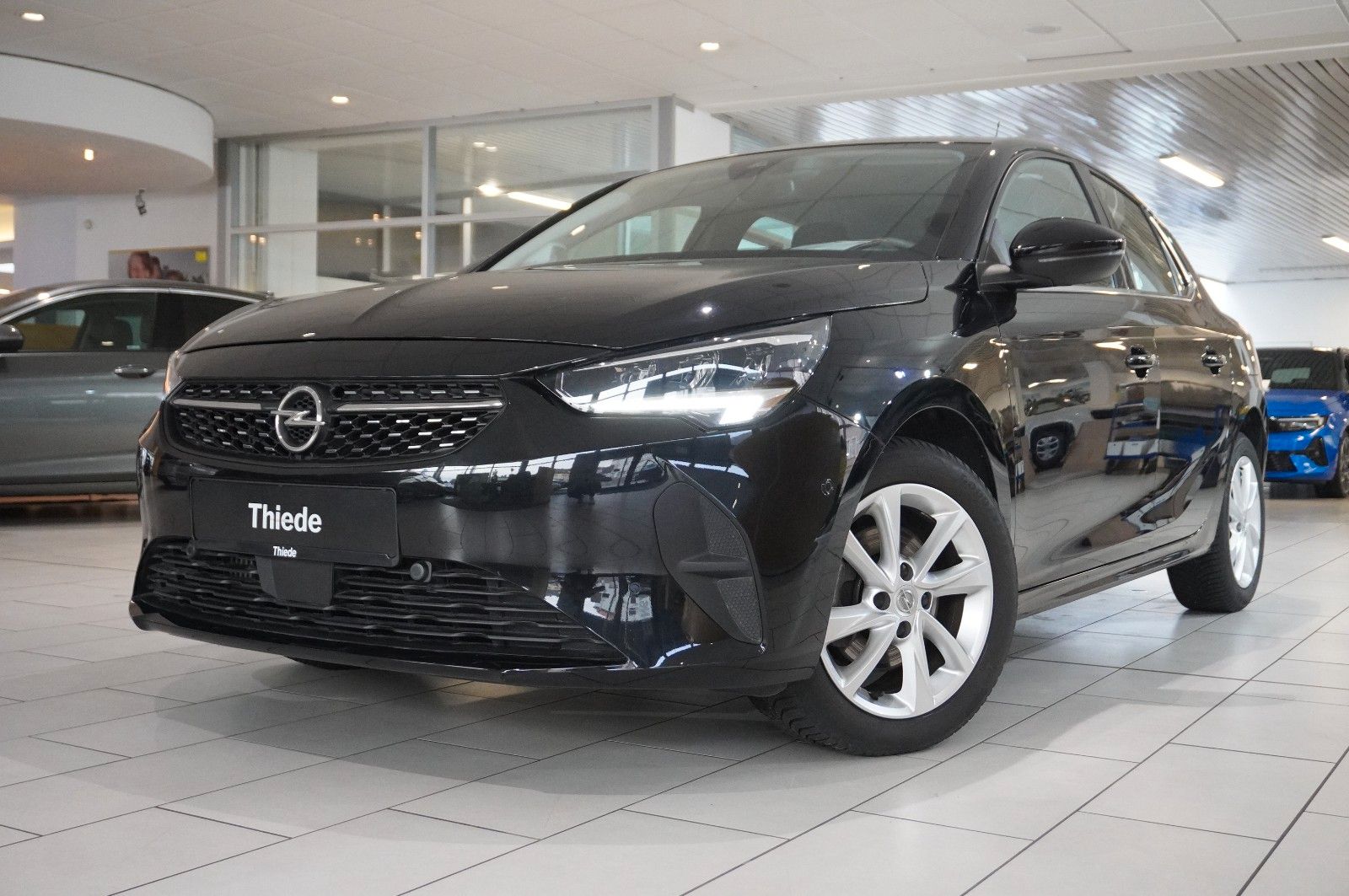 Fahrzeugabbildung Opel Corsa F 1.2 ELEGANCE NAVI/LED/SPORT/SH//VIRT/DAB