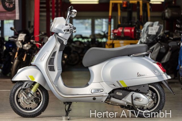 Vespa GTS 300  Super  Tech Vorführer