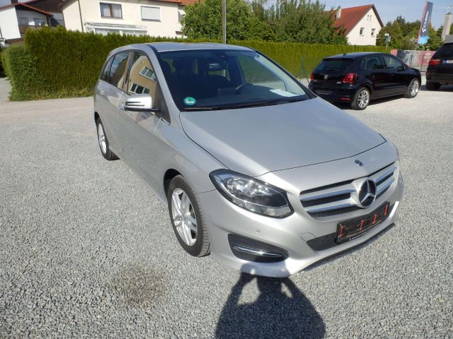 MERCEDES-BENZ B 180 B 180  Navi, Sitzheizung