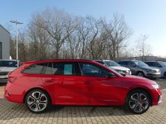 Fahrzeugabbildung Skoda Octavia COMBI 2.0 TDI DSG 4x4 RS PLUS AHK*STHZG