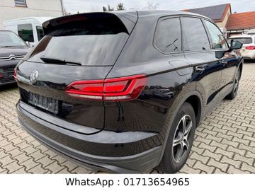 Volkswagen Touareg - 7