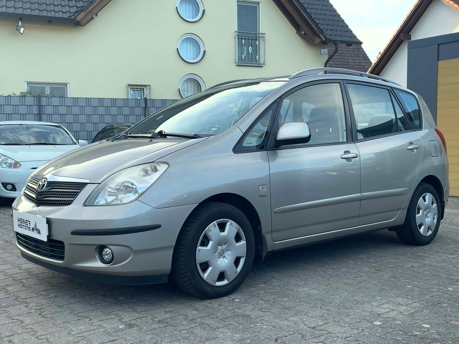 Toyota Corolla Verso 1.8|AUTOMATIK|Standheiz.|Klima|PDC