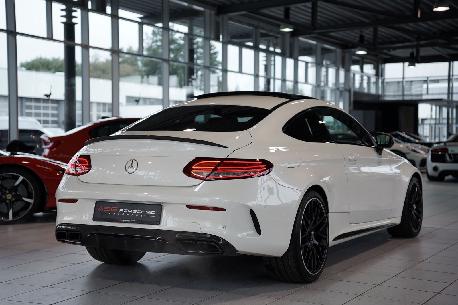 Mercedes Benz C 63 Amg