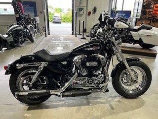 Harley-Davidson Sportster XL1200C Custom Finanzierung ab 4,99%