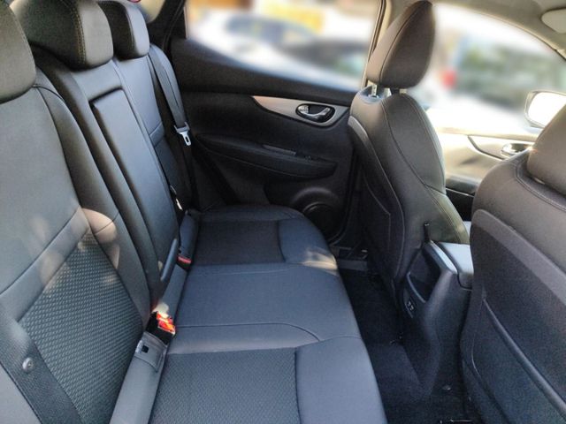 NISSAN Qashqai (Bild 19 von Array)