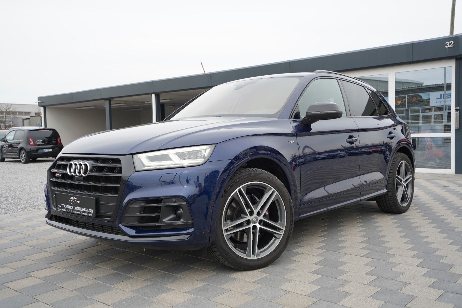 AUDI SQ5 3.0*TFSI*Quattro*Pano*AHK*360°*Standheizung*