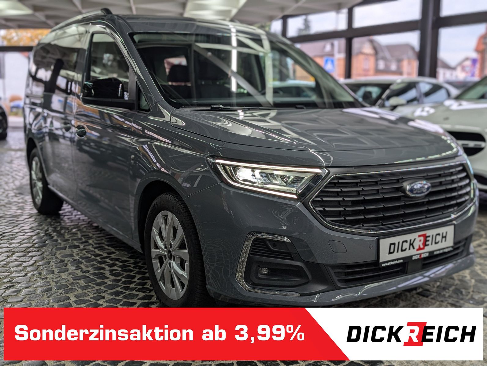 Fahrzeugabbildung Ford Tourneo Connect L2 Titanium 7-Sit Bi-LED Cam AHK