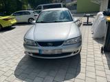 Opel Vectra 1.8. neu tüv - gebrauchte Opel Vectra aus dem Jahr 2001
