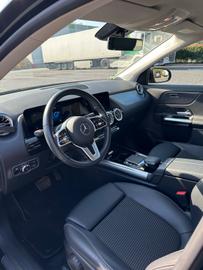 2022 Mercedes-BENZ EQA 照片 2