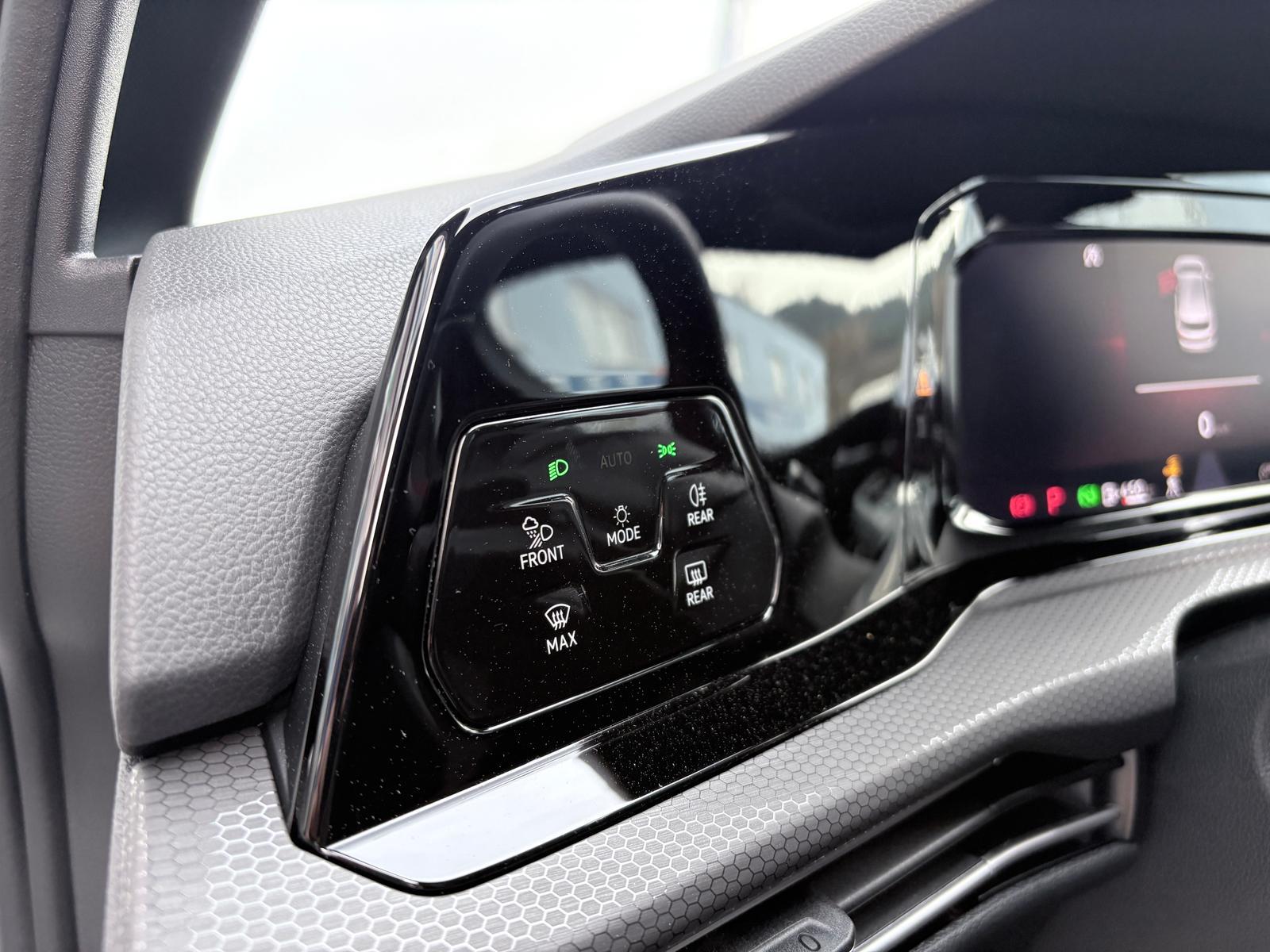 Volkswagen Golf VIII GTI LED, Pano, миниатюра 10