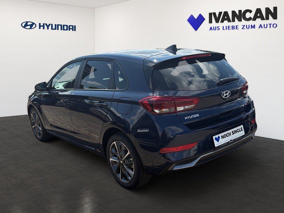 Fahrzeugabbildung Hyundai i30 1.6T 150PS DCT Trend Plus-Paket